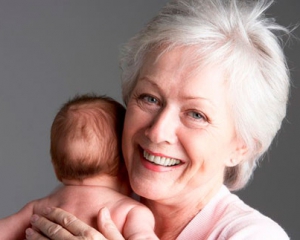 Топ-5 порад, про що потрібно подумати, залишаючи дитину у бабусі