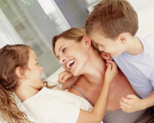 7 вещей, которым мама должна научить детей на своем примере
