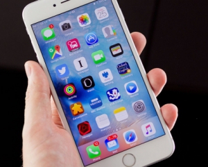 Вчені США повідомили про загрозу особистим фото користувачів iPhone