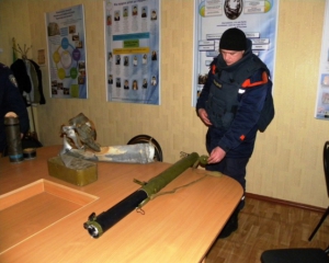 Черниговского волонтера, который привез в школу гранатомет, осудили на 6 лет