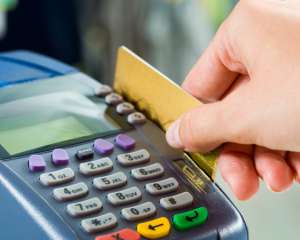 В Нацбанке зафиксировали уменьшение платежных карточек