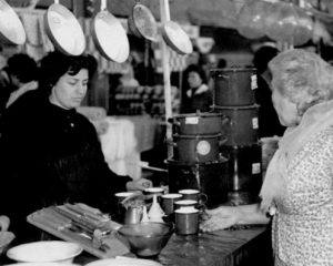 На місці кладовища радянська влада збудувала "Центральний" ринок