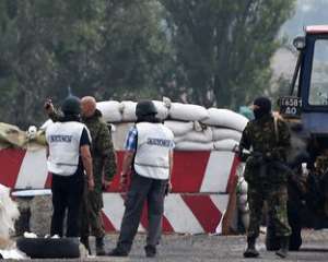 Бойовики не пустили ОБСЄ на Ясинуватську розв&#039;язку, ховають техніку