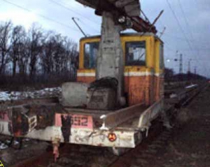 На Дніпропетровщині поїзд збив ремонтників