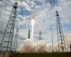 В США отложили запуск военного спутника из-за неполадок с российскими двигателями