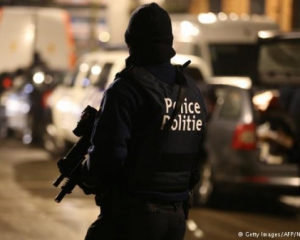 В Європі розшукують ще вісьмох підозрюваних у зв&#039;язку з терактами - ЗМІ