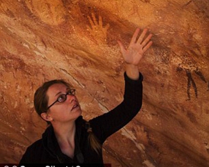 В печері Сахари вчені знайшли нелюдські сліди