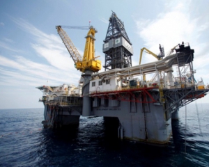 Нафта марки Brent торгується дешевше 40 доларів за барель
