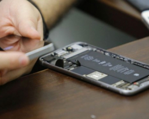 В США самостоятельно сломали iPhone террориста из Сан-Бернардино