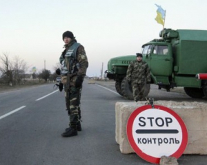 Єдиний пропускний пункт в Луганській область планують закрити через обстріли