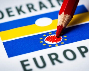 Политолог рассказал о последствиях референдума в Нидерландах