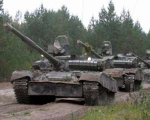 Бойовики стягнули під Авдіївку 18 танків - Тимчук