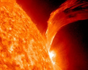 Вчені заявили, що Землі загрожує потужний "сонячний шторм"