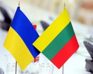 Литва запретила въезд 46 лицам из &quot;списка Савченко&quot;