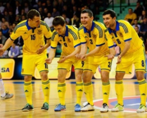 Збірна України з футзалу розтрощила Словаччину і зіграє на КС-2016