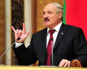 Вісім країн зняли санкції з Білорусі