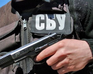 СБУ у Львові затримали сепаратистку у військовій формі