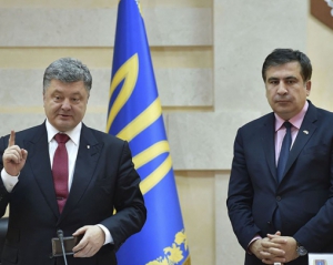 Саакашвили поговорил с Порошенко о новой таможне