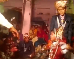 В Індії примусово одружили дванадцять дітей