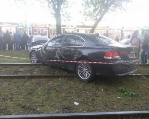 В Одессе пьяная женщина на BMW протаранила 4 автомобиля