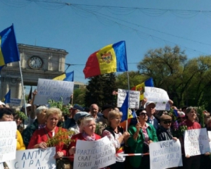 У Молдові проходить антивладний мітинг