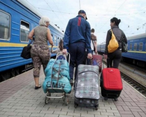 Самое сложное для переселенцев - найти работу, самое легкое - устроить детей в садик - волонтер