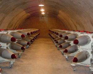 США стурбовані можливістю розгортання ядерної зброї в Криму
