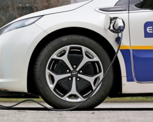 Германия выделит более 1 млрд евро для стимулирования рынка электромобилей
