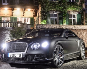 У Києві намагалися перереєструвати крадений Bentley Continental