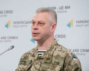 У зоні АТО поранено 3 українських військових