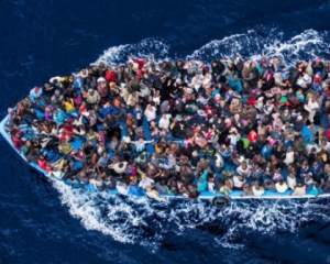 Европе следует ожидать нового потока беженцев из Ливии - ООН