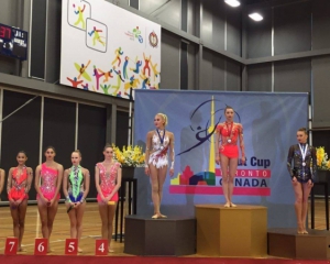 Украинская гимнастка завоевала 4 награды на турнире в Канаде