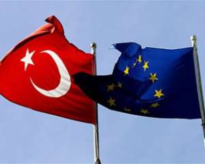Туреччина скасувала візи для громадян ЄС