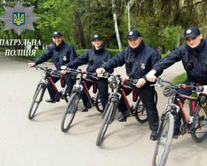 Патрульні поліцейські пересядуть на велосипеди
