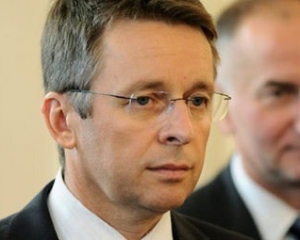 Миклош похвалил правительство Гройсмана