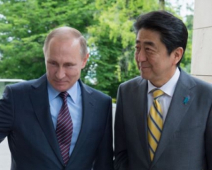 Путин пожаловался на Украину японскому премьеру