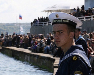Росія зменшила зарплати кримських моряків