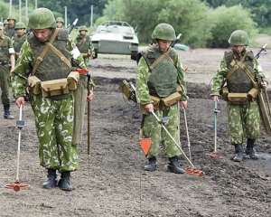 Росія перекинула в Донецьк саперів та бойову техніку