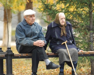 Украинцам повысят пенсионный возраст