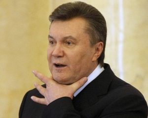 &quot;Пусть попробует выехать&quot;: Янукович остается в базах Интерпола