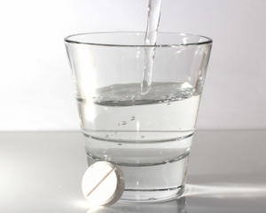 При микроинсульт британские медики советуют принимать аспирин