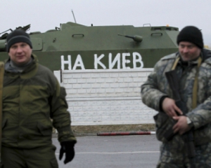 Бойовики розвантажують ешелони з бронетехнікою і дискредитують українських добровольців - ІС