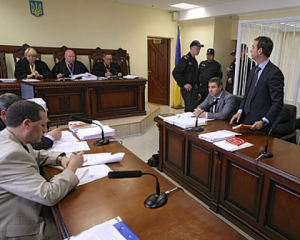 Присяжні у справі розстрілу Майдану просять самовідвід через низьку зарплату
