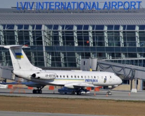 Из Львова запускают авиарейсы в Киев и Ужгород