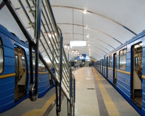 Столичный метрополитен подал иск на Укррослизинг