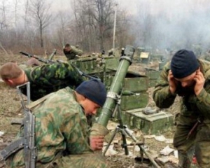 В Авдіївці триває важкий бій - волонтер