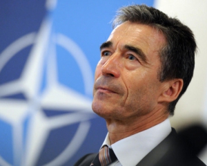 Экс-генсек НАТО рассказал о своих задачах на посту советника Порошенко
