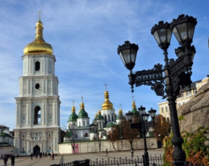 Порошенко поздравил с Днем Киева захватывающим видео