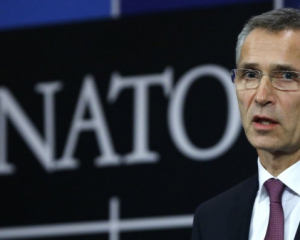 НАТО посилить свою присутність у Польщі - Столтенберг