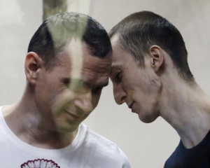 МИД Украины возмущен отказом РФ освободить Сенцова и Кольченко